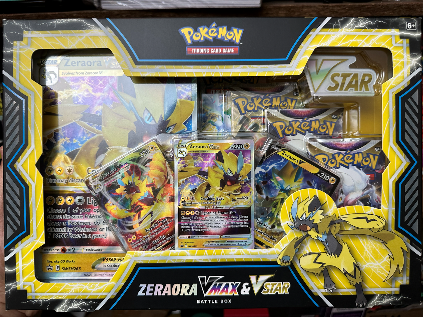Zeraora VMAX and VSTAR Battle Box